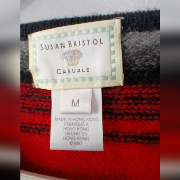 Vintage Susan Bristol women's M  100% wool red button down cardigan with pockets - Picture 5 of 6